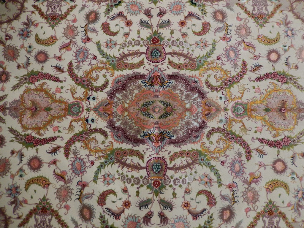 6.7 x 10.3 High Quality Persian Tabriz Rug Ivory Lavander Wool and Silk 400 Kpsi #PIX-21984
