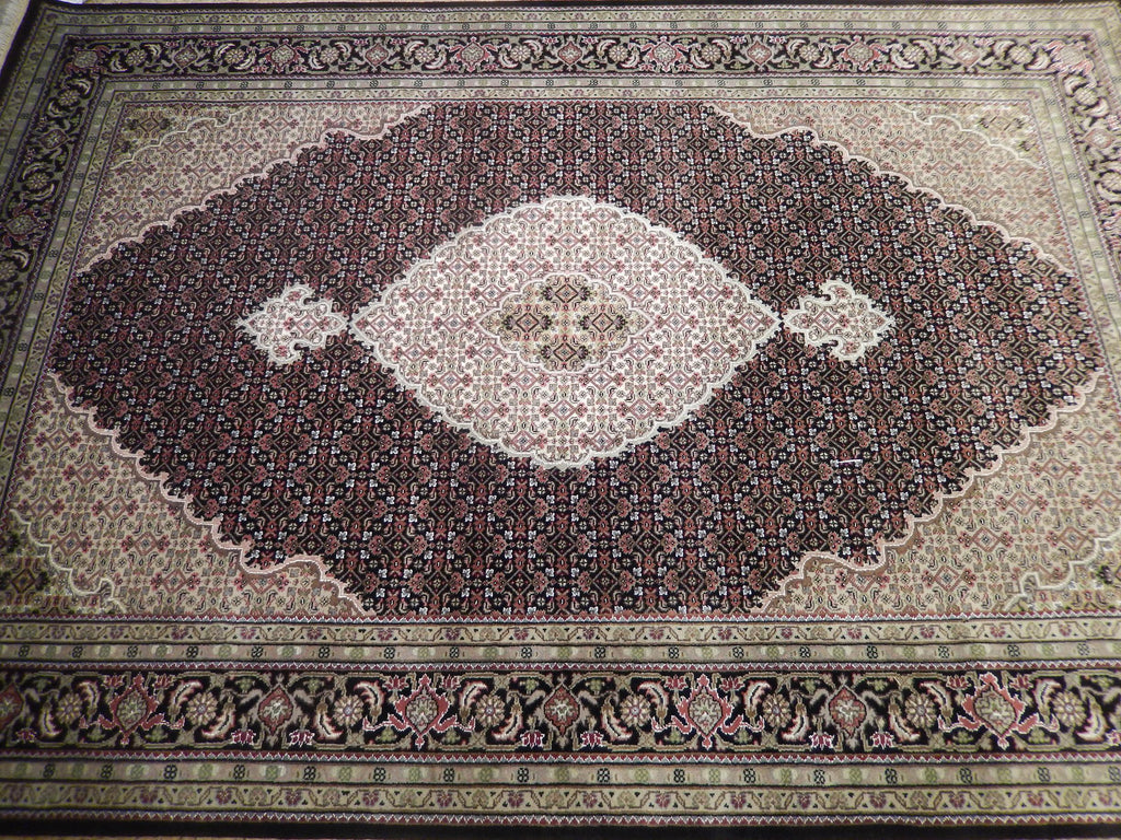 6 x 9 Fine Quality Wool and Silk Fish Mahi Tabriz Rug Black #PIX-25763A