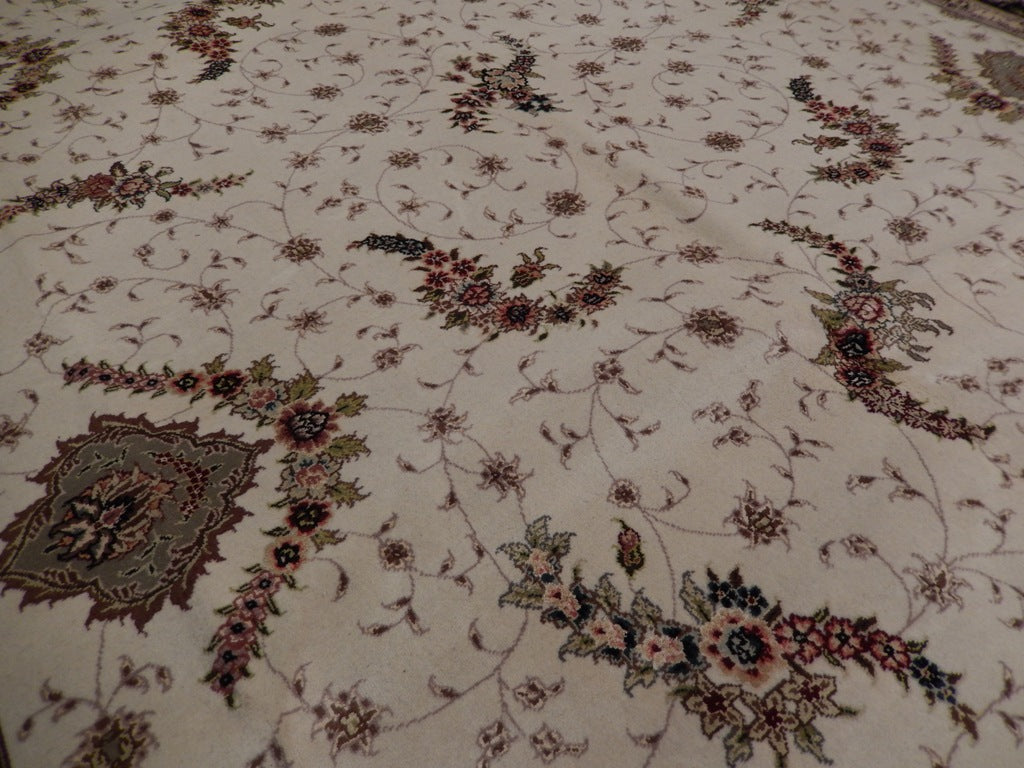 9 x 12 Fine Quality Hand-knotted Wool and SIlk Rug #PIX-21468