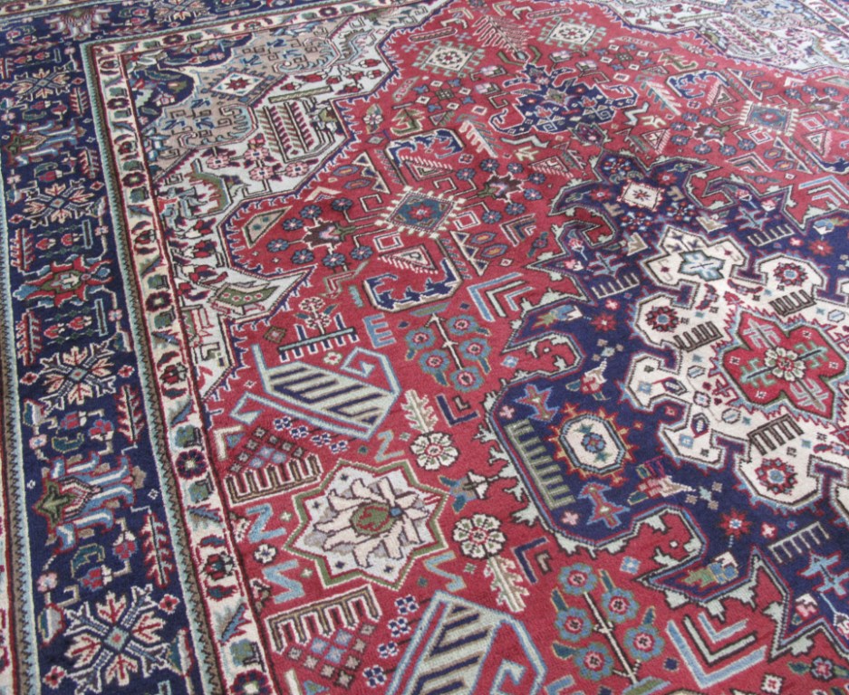 6.9 x 9.2 Persian Tabriz Wool Rug #B-81857