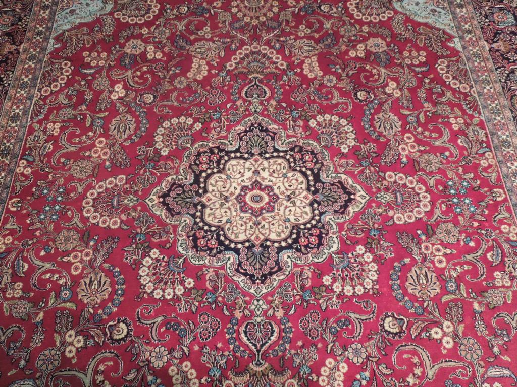 9.5 x 12 Genuine Persian Tabriz Wool Rug #PIX-18213
