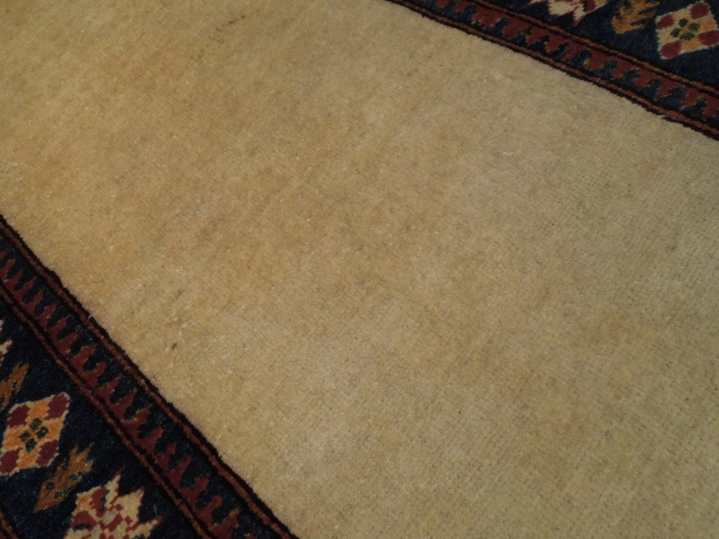 4 x 6 Hand-Knotted Gabbeh #PIX-19296