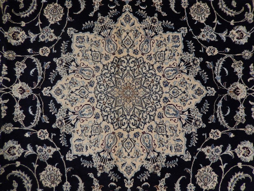 8.3 x 11.8 Authentic Persian Nain Rug Wool and Silk #PIX-21888