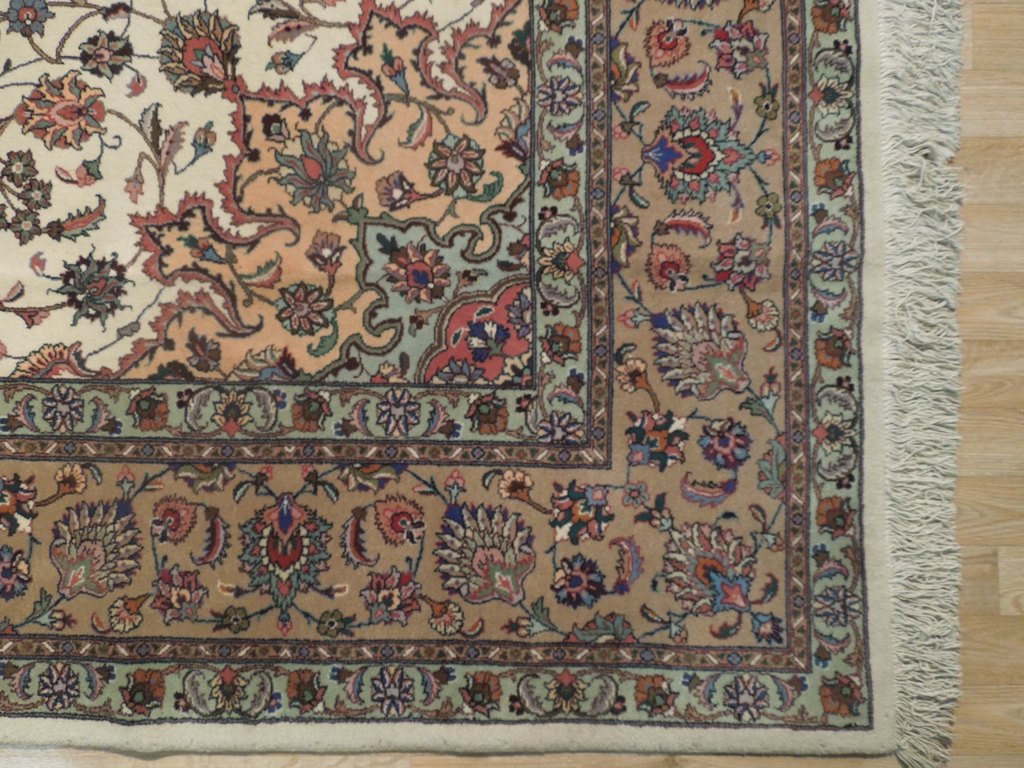 8 x 10 Authentic Persian Tabriz Iran Rug Wool and Silk 400 KPSI #PIX-18235