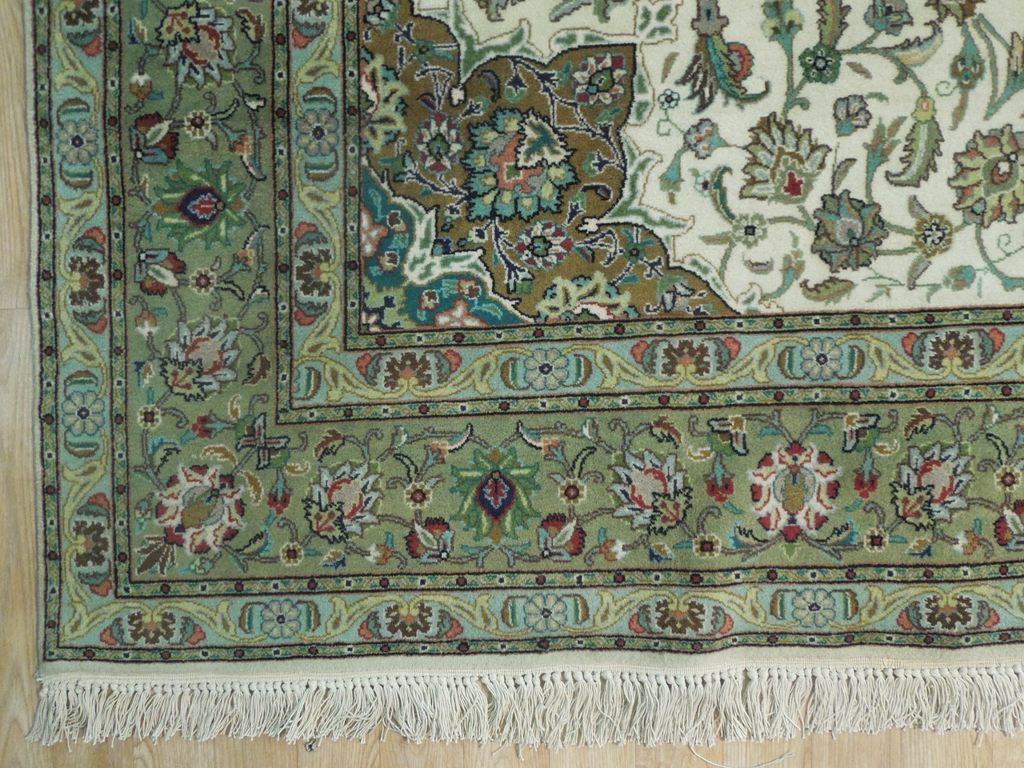 6.7 x 10 Fine Quality Persian Wool and Silk Tabriz Rug 400 KPSI #PIX-18144