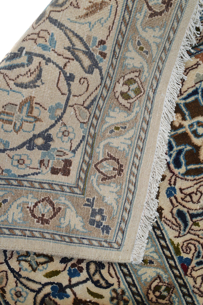 8.2 x 11.6 Persian Nain Rug #P1227