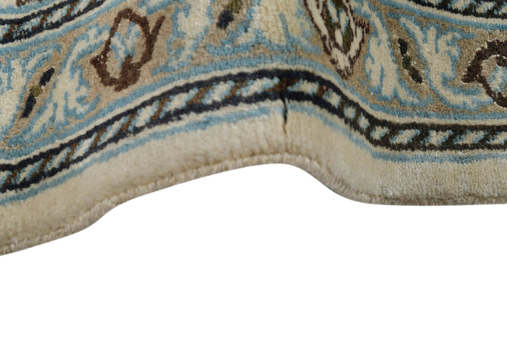 8.2 x 11.6 Persian Nain Rug #P1227