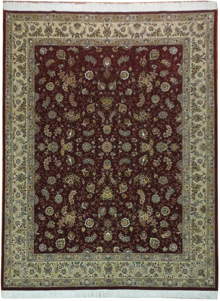 7.8 x 9.9 Wool and Silk Hand-Knotted Quality Rug