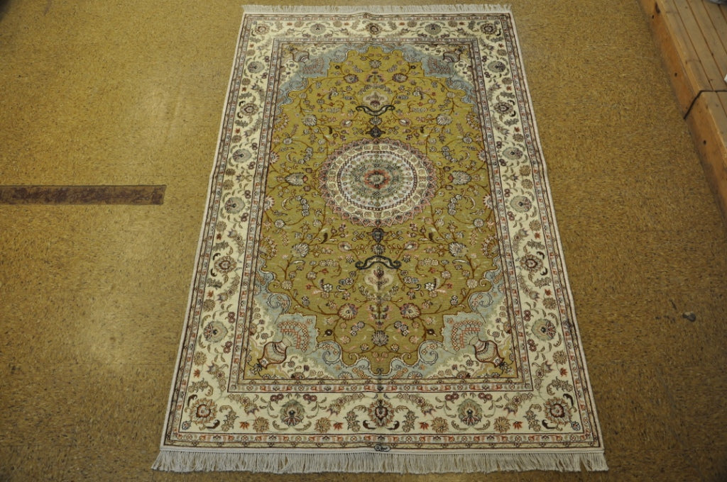 5 x 8 Classic Hand-Knotted Golden Rug Raised Silk Pile #PIX-27420