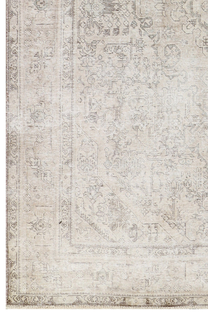 6' x 9' Vintage Hand-knotted Persian Rug Neutral TAUP Light Gray Distressed carpet Pre-Owned PK128