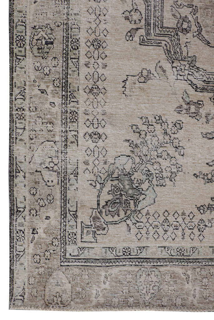 7' x 10' Vintage Persian Tabriz Distressed RugHand-knotted Rug  Light Gray  PK139