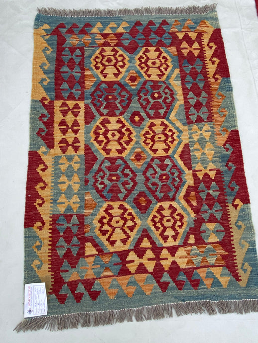Authentic-Handcrafted-Kilim-Rug.jpg 