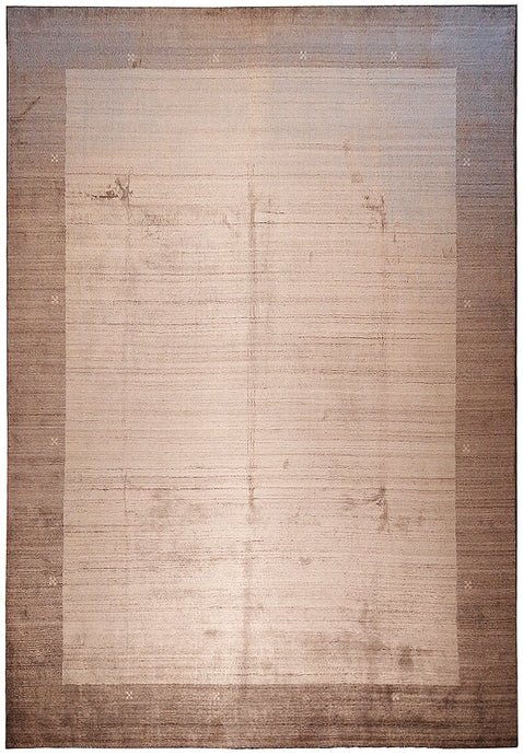 Luxurious-Authentic-Modern-Rug.jpg