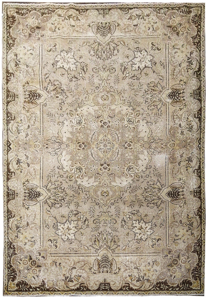Luxurious-Authentic-Vintage-Turkish-Rug.jpg