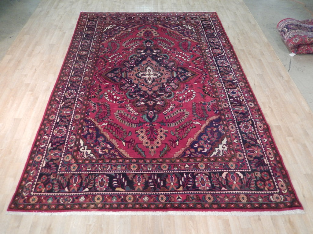 Authentic-Persian-Sarouk-Rug.jpg
