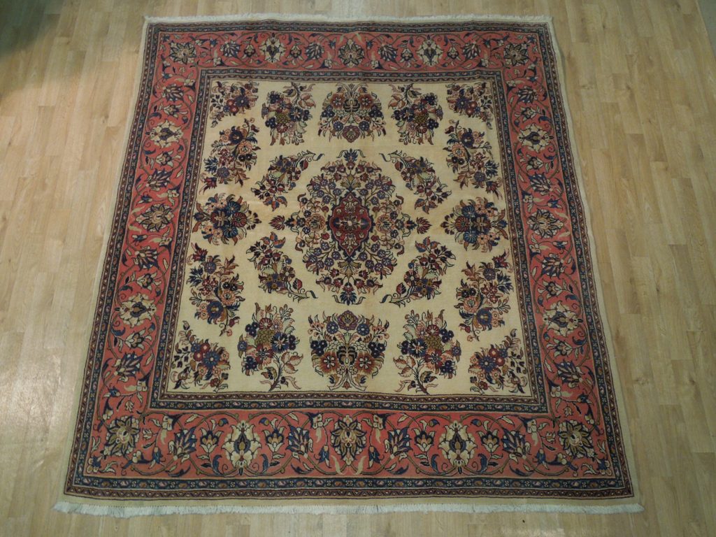Luxurious-Authentic-Persian-Sarouk-Rug.jpg