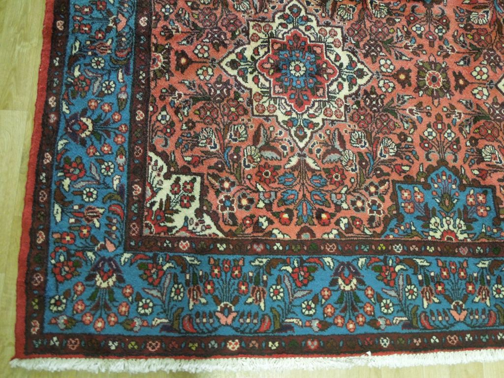 Authentic-Persian-Bakhtiari-Rug.jpg