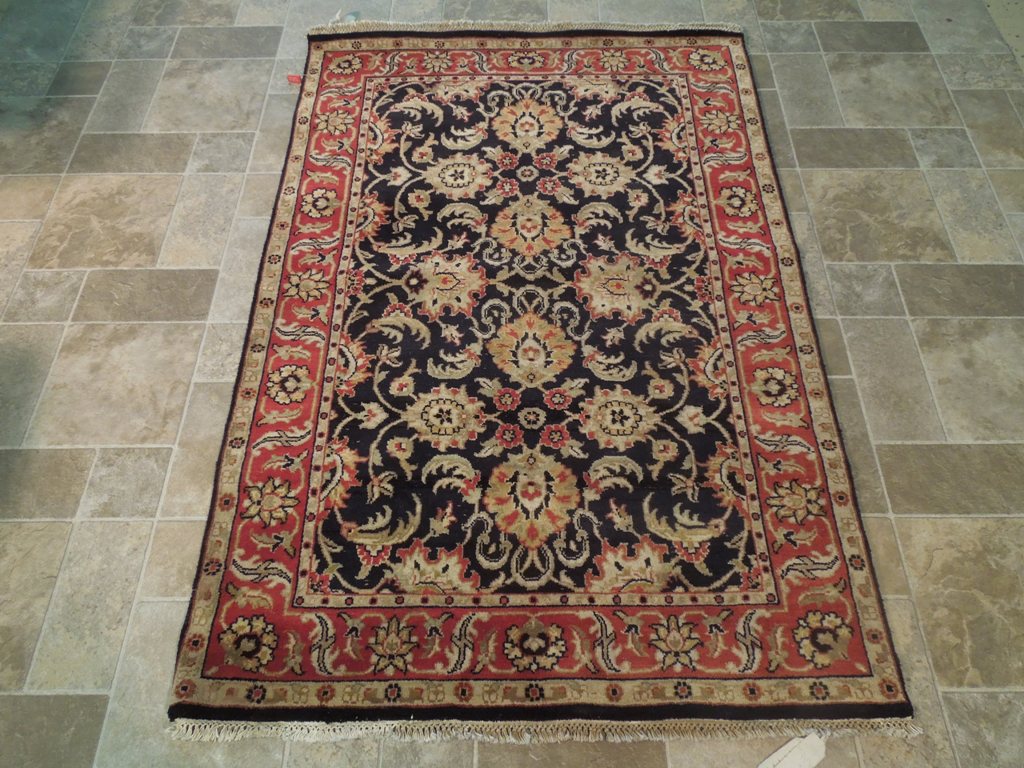 Hand-knotted-Traditional-Jaipur-Rug.jpg 