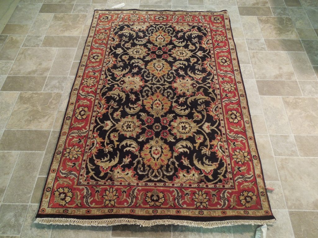 Hand-knotted-Traditional-Jaipur-Rug.jpg 