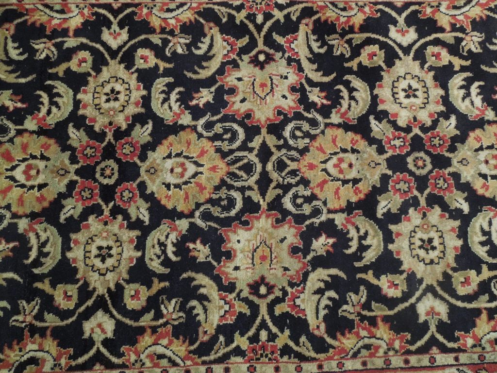 Hand-knotted-Traditional-Jaipur-Rug.jpg 