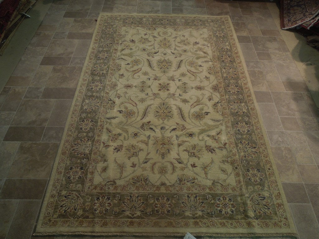 5.5 x 8.6 Ivory Vegetable Dyed Chobi Rug 74084