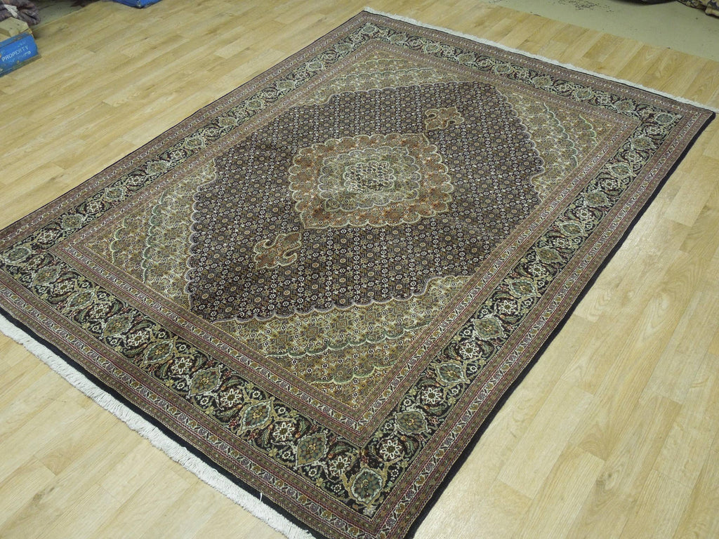 5 x 6.4 Black Wool & Silk Fine Quality Persian Tabriz Mahi Rug 74984