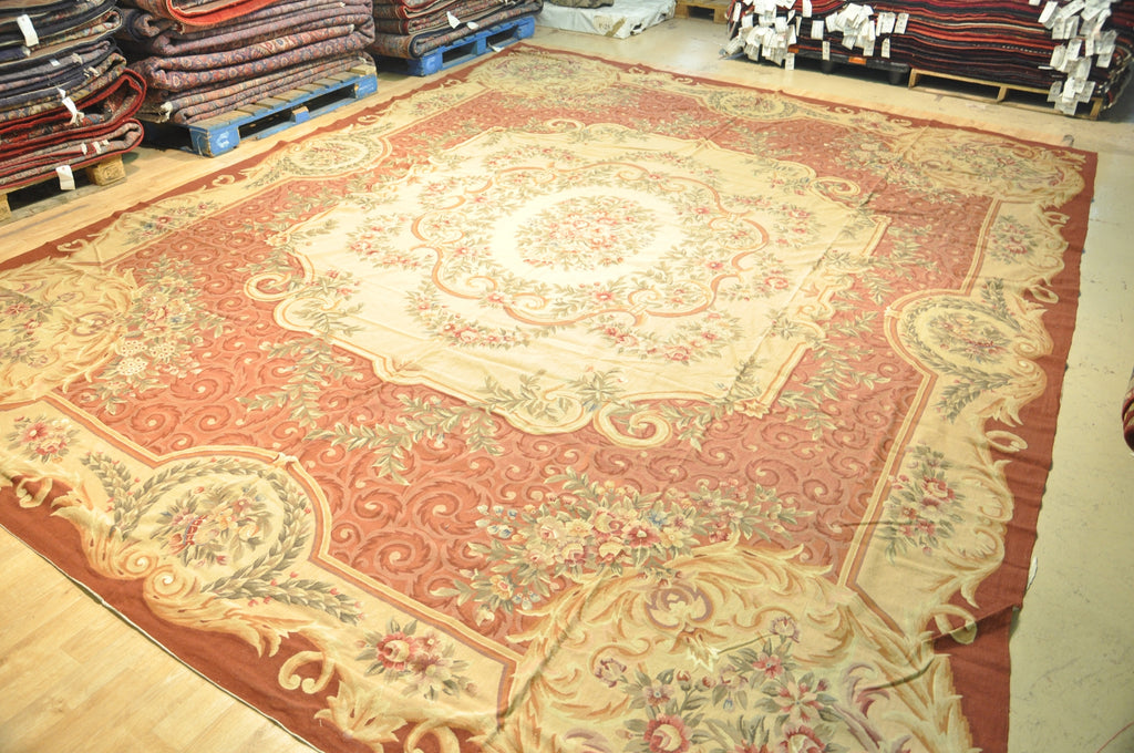 Luxurious-Needlepoint-Rug.jpg 