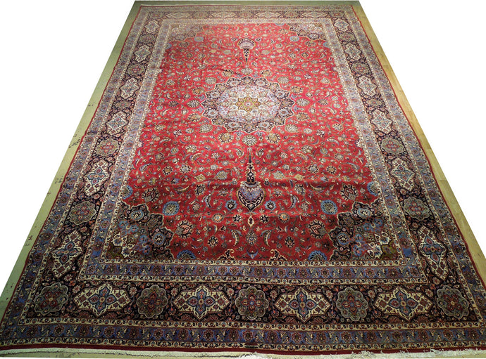 Luxurious-Fine-Quality-Persian-Tabriz-Rug.jpg 