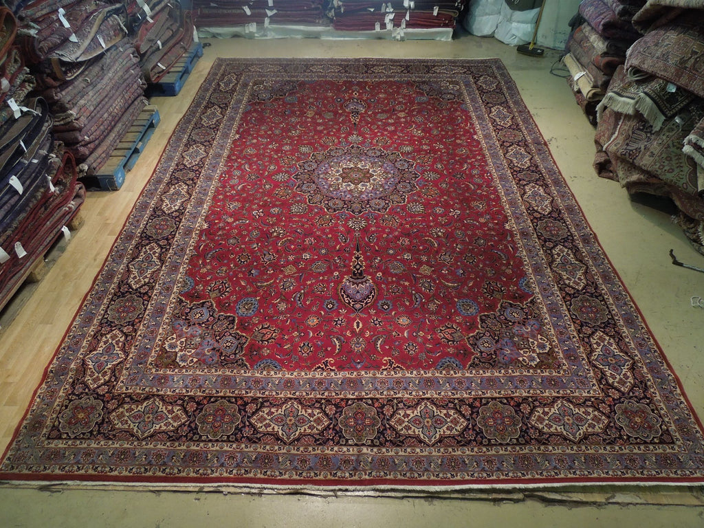 Luxurious-Fine-Quality-Persian-Tabriz-Rug.jpg 
