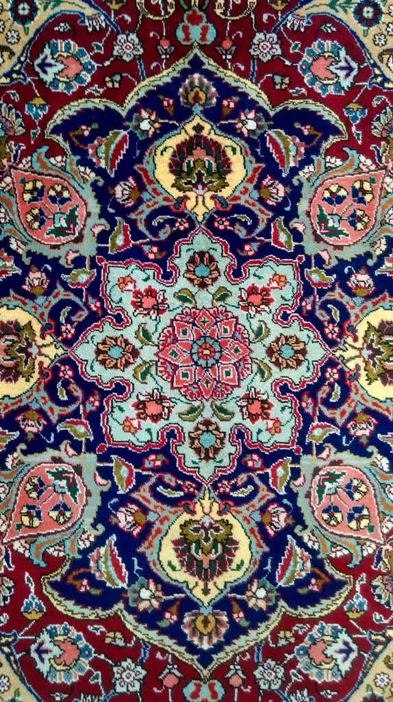 Red-Persian-Tabriz-Rug.jpg 
