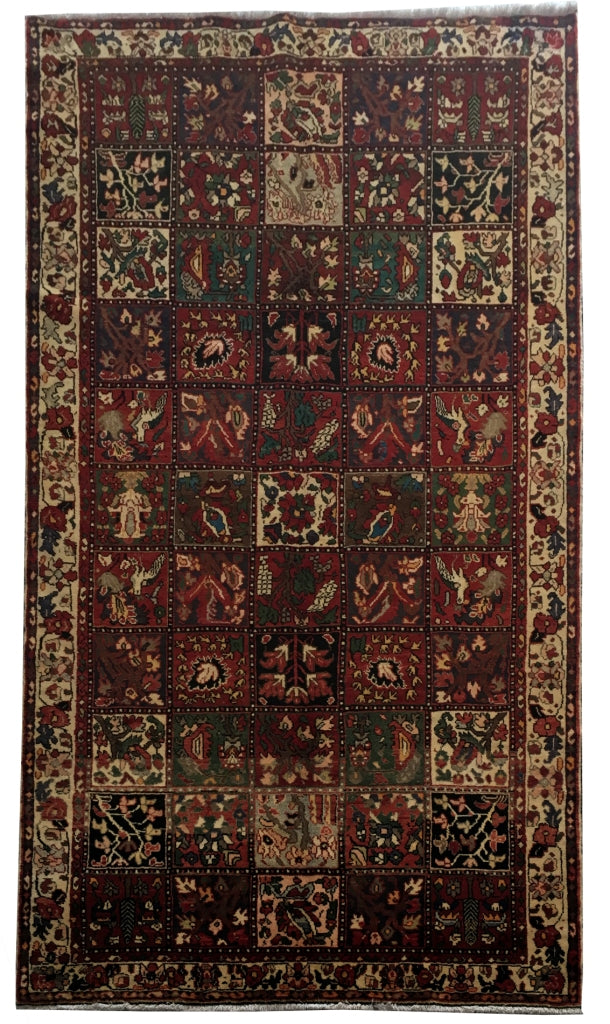 Luxurious-Persian-Bakhtiari-Rug.jpg
