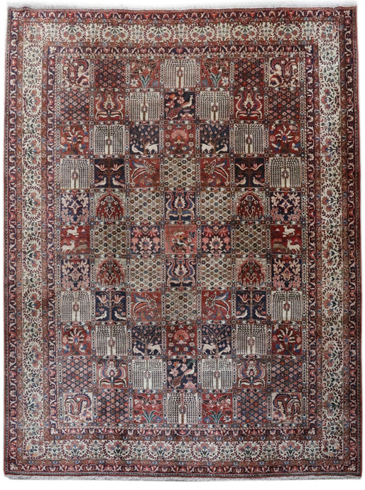 Luxurious-Persian-Bakhtiari-Rug.jpg