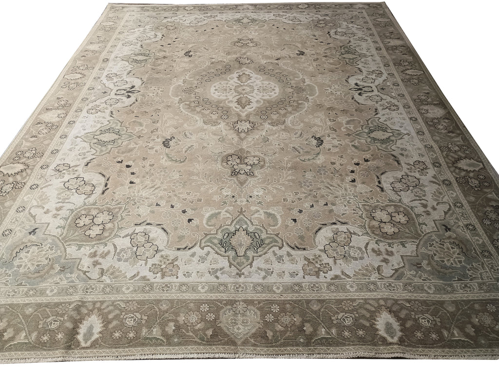 9.2 x 12.8 Vintage Persian Handmade Rug LOW PILE #F-5753