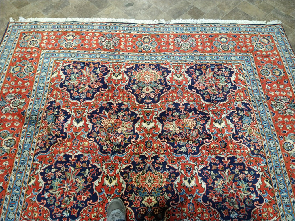 Luxurious-Authentic-Persan-Qoem-Rug.jpg