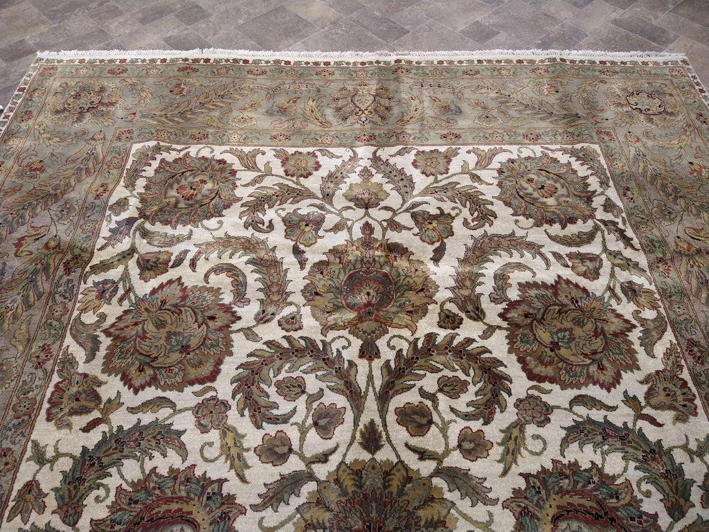 Luxurious-Authentic-Jaipour-Rug.jpg