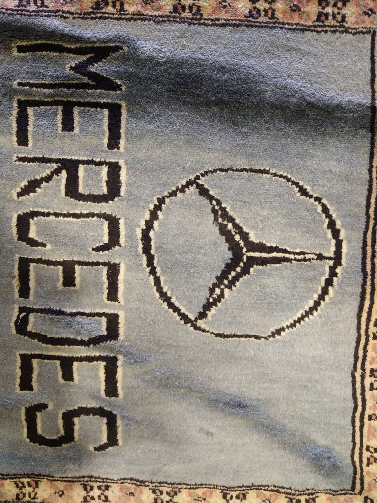 2' x 2'  MERCEDES BENZ MAT RUG #5247