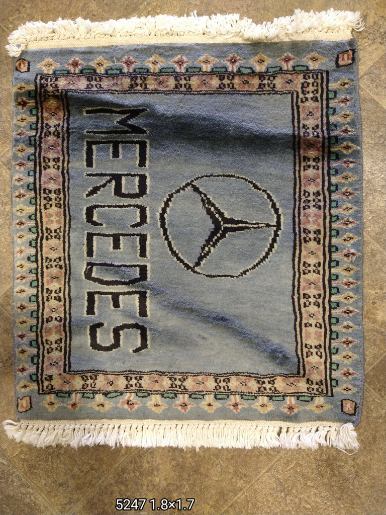 2' x 2'  MERCEDES BENZ MAT RUG #5247