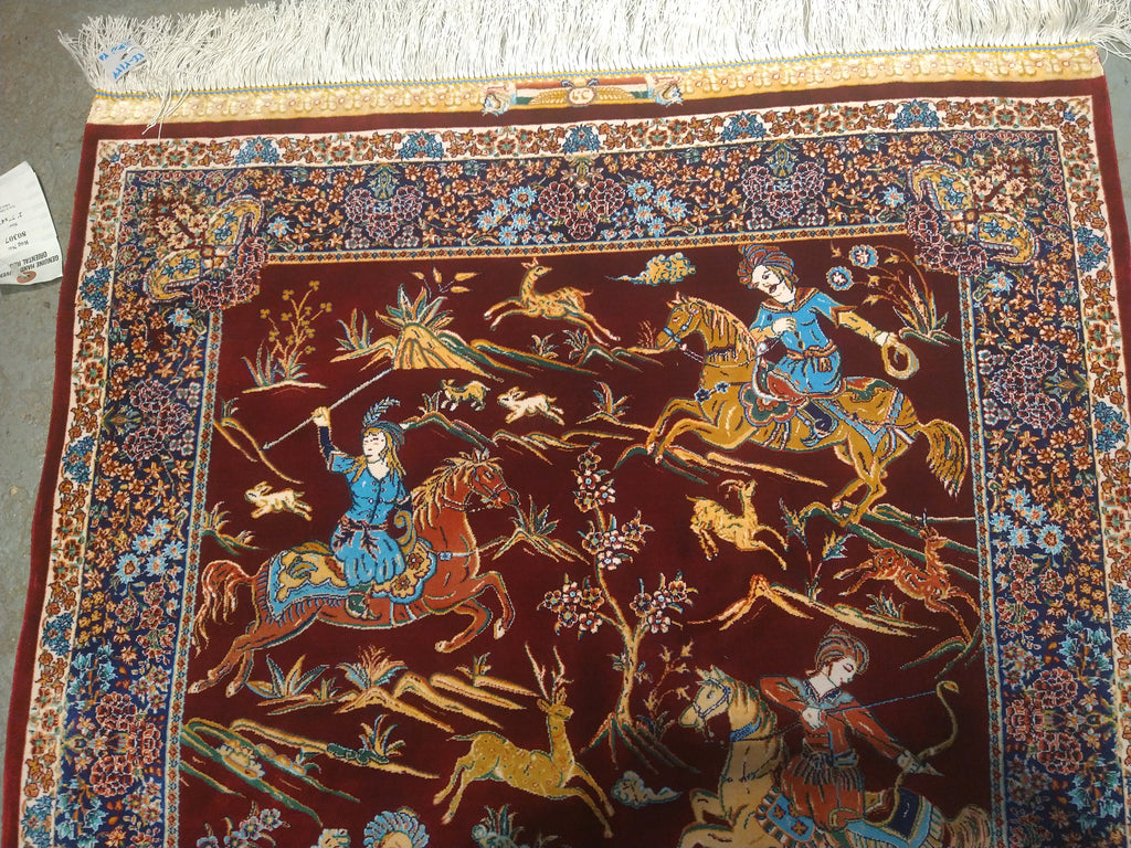 Luxurious-Authentic-Hunting-Silk-Rug.jpg