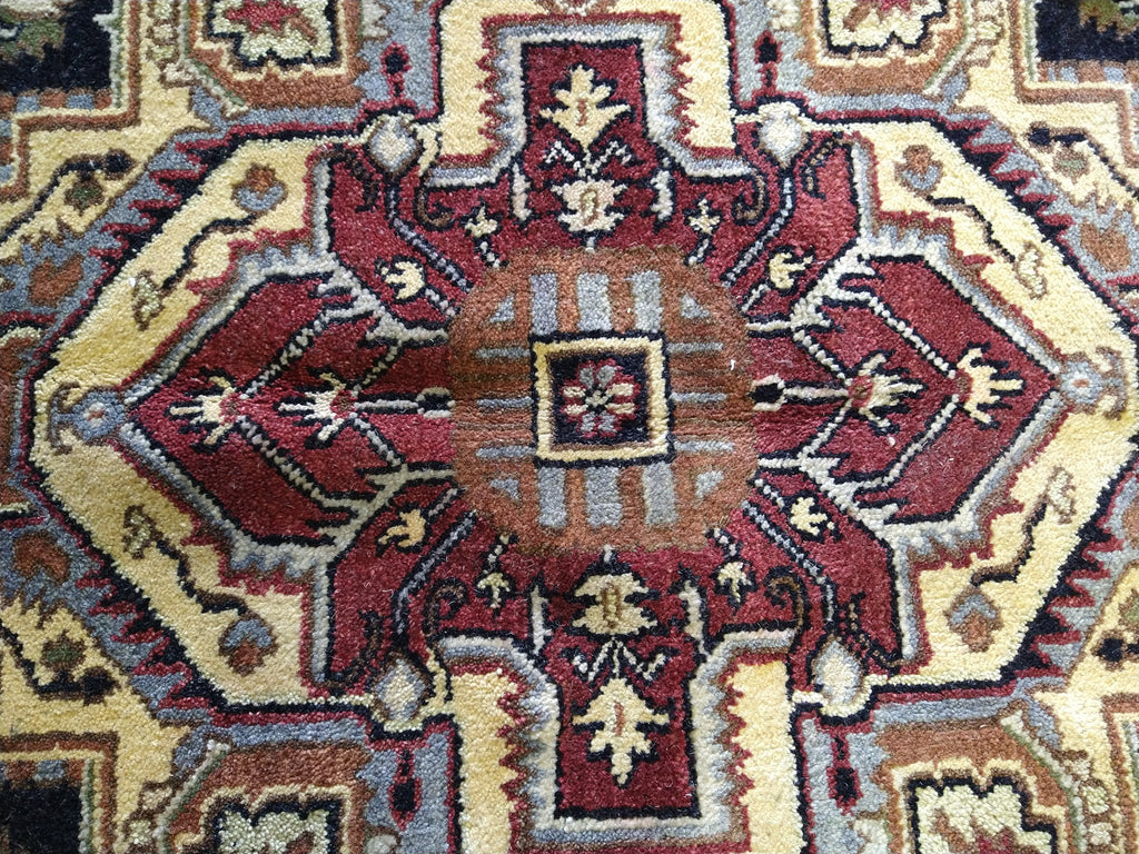 8 x 8 ROUND HERIZ BLACK RUG Hand-knotted Wool #5320