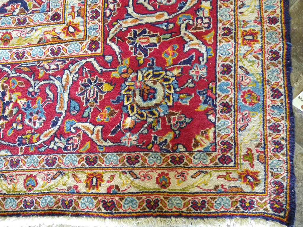 Classic-Traditional-Persian-Kashan-Rug.jpg