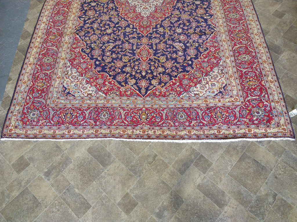 Classic-Traditional-Persian-Kashan-Rug.jpg