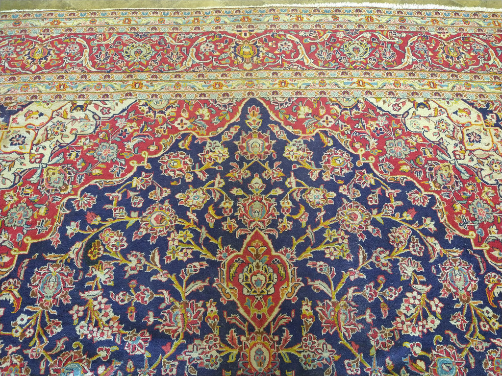Classic-Traditional-Persian-Kashan-Rug.jpg