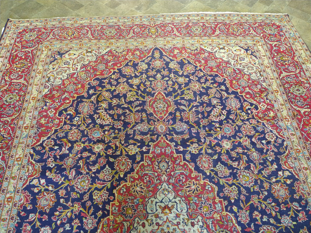 Classic-Traditional-Persian-Kashan-Rug.jpg