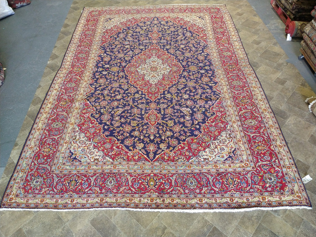Classic-Traditional-Persian-Kashan-Rug.jpg