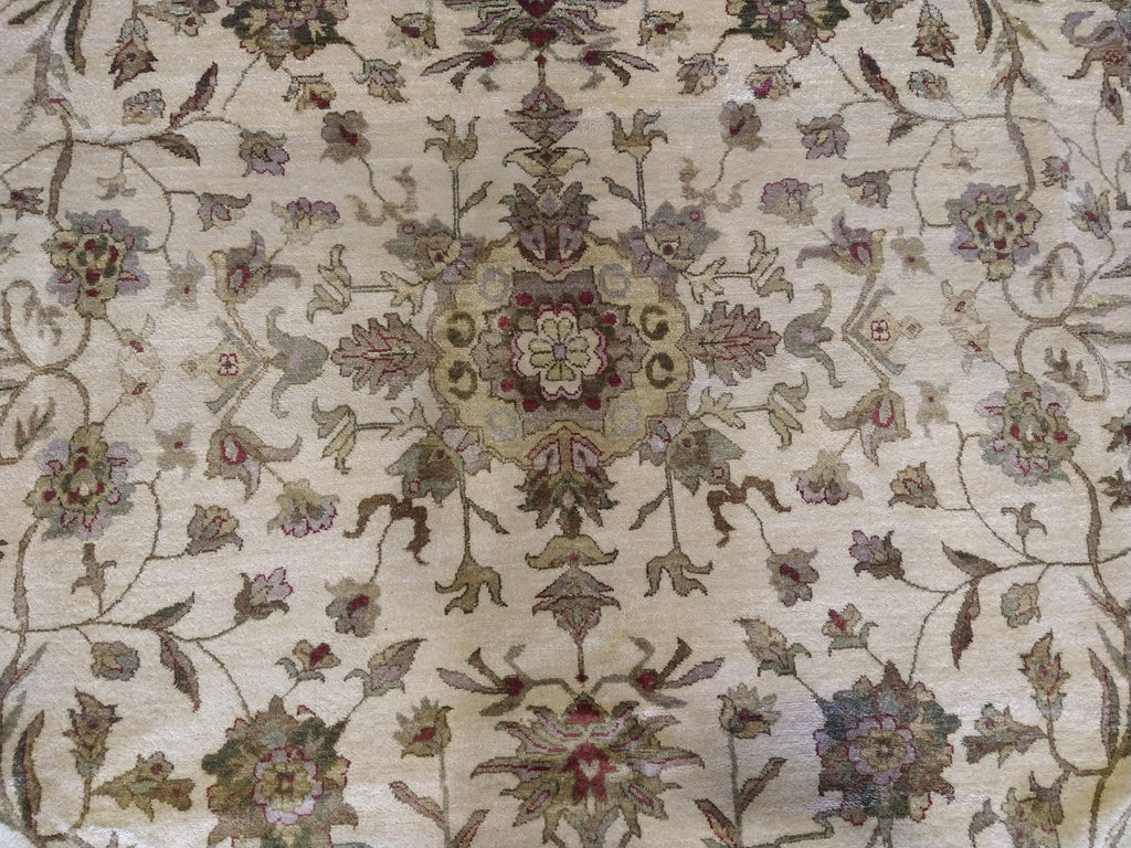 8 x 10 Ivory Green Natural Wool rug Vegie dye #5335