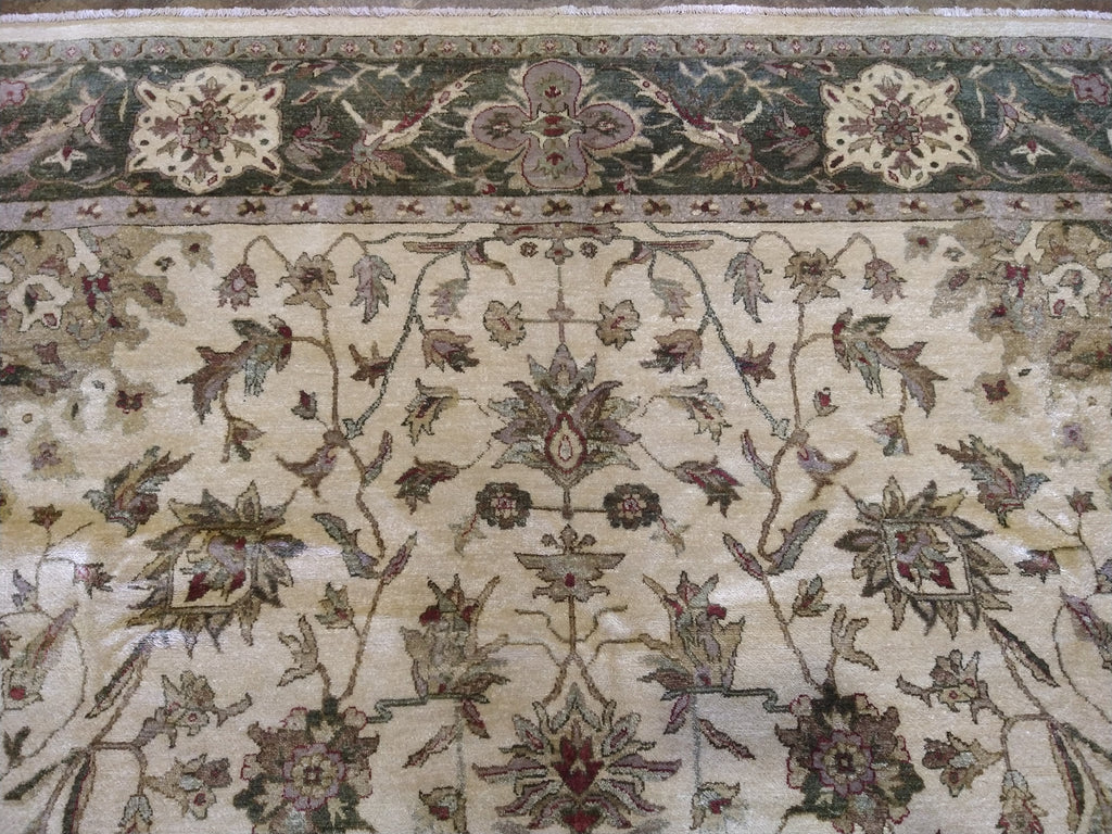 8 x 10 Ivory Green Natural Wool rug Vegie dye #5335