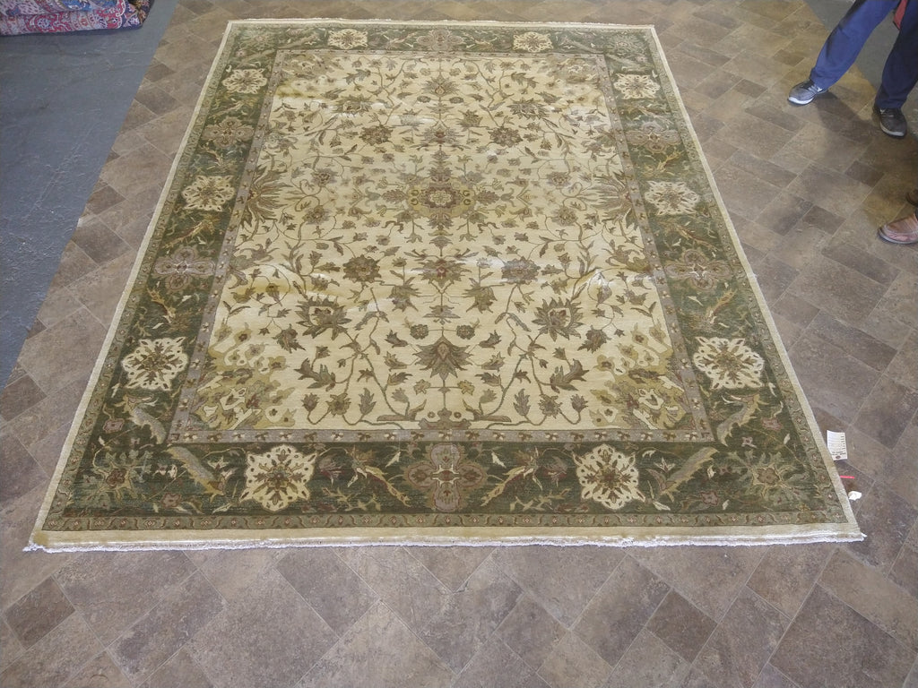 8 x 10 Ivory Green Natural Wool rug Vegie dye #5335