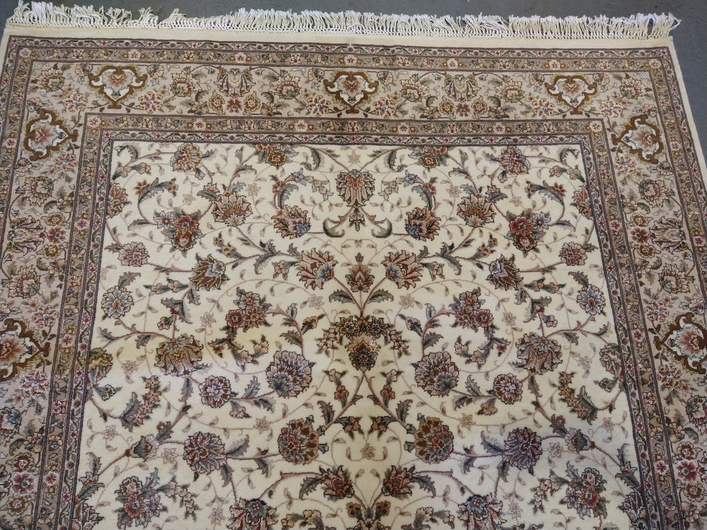 6 x 9 Wool and Silk Fine Rug HAPPY COLORS #5347