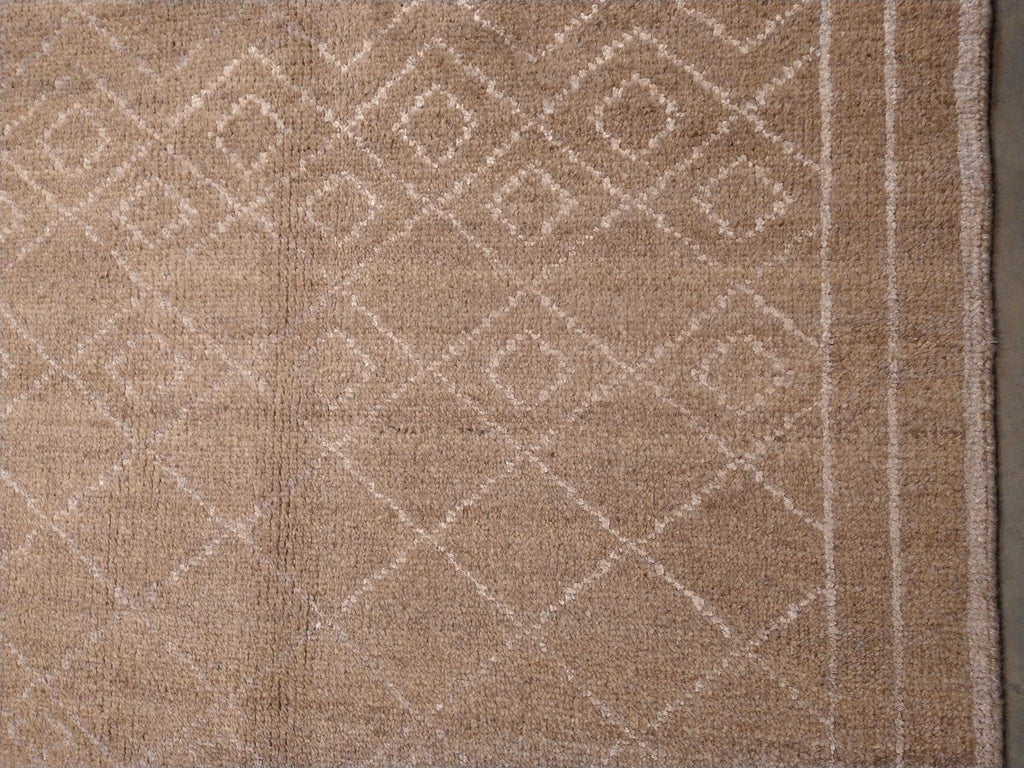 8.3 x 11.7 Modern Caramel Beige Handmade Rug 29179
