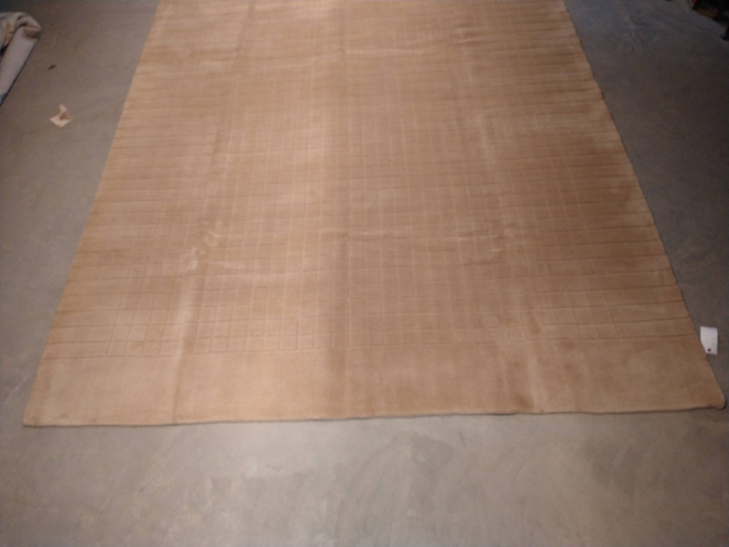 8.3 x 10.1 Solid Color Taup Modern Wool Carpet F-5393